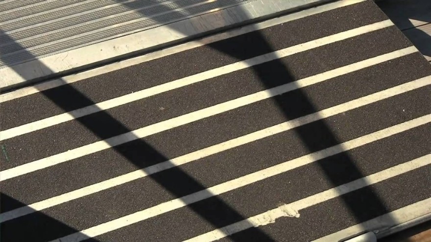 防滑膠帶，地鐵站路面防滑處理的好方法